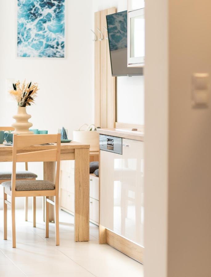 Jegmadar & Fekete Golya Apartmanok Mosonmagyaróvár Esterno foto