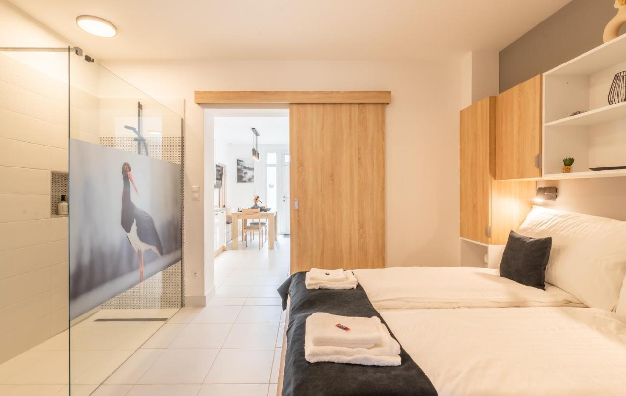 Jegmadar & Fekete Golya Apartmanok Mosonmagyaróvár Esterno foto